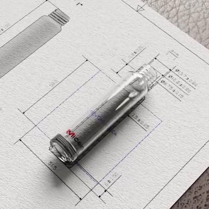 From Design Sketch to Finished Vessel: Micen's Thick-base Tube Glass Series